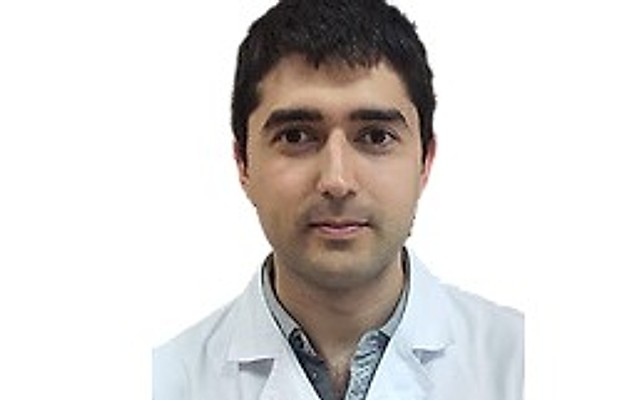Оганесян Арсен Викторович